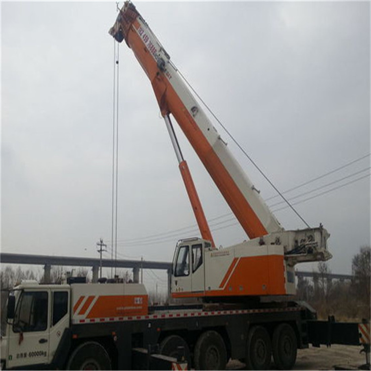 德安12吨吊车能吊多少米高